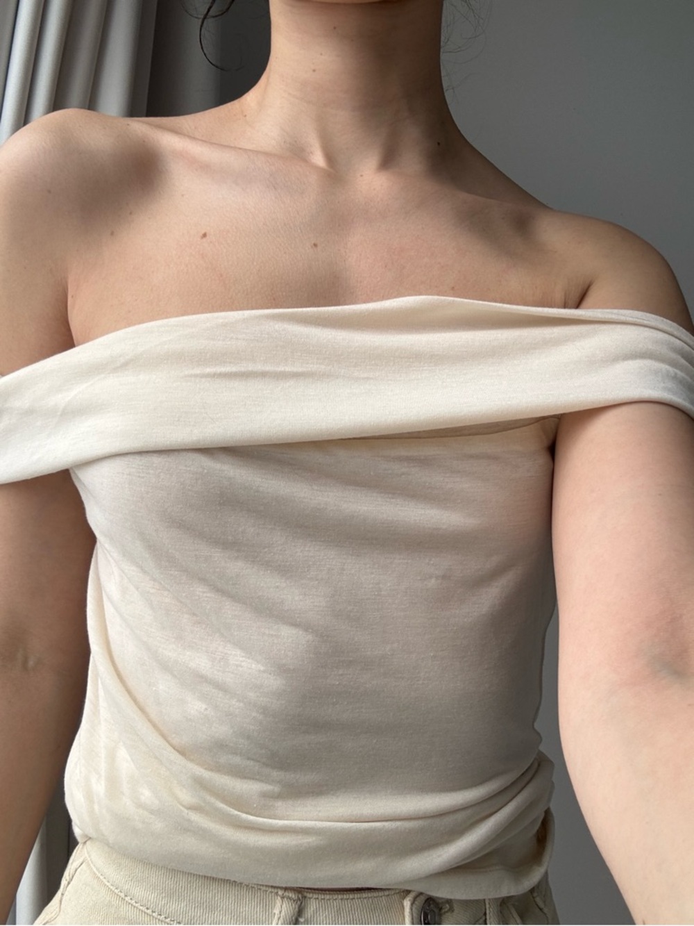 H&M NWT Off-Shoulder Cream Tube Top